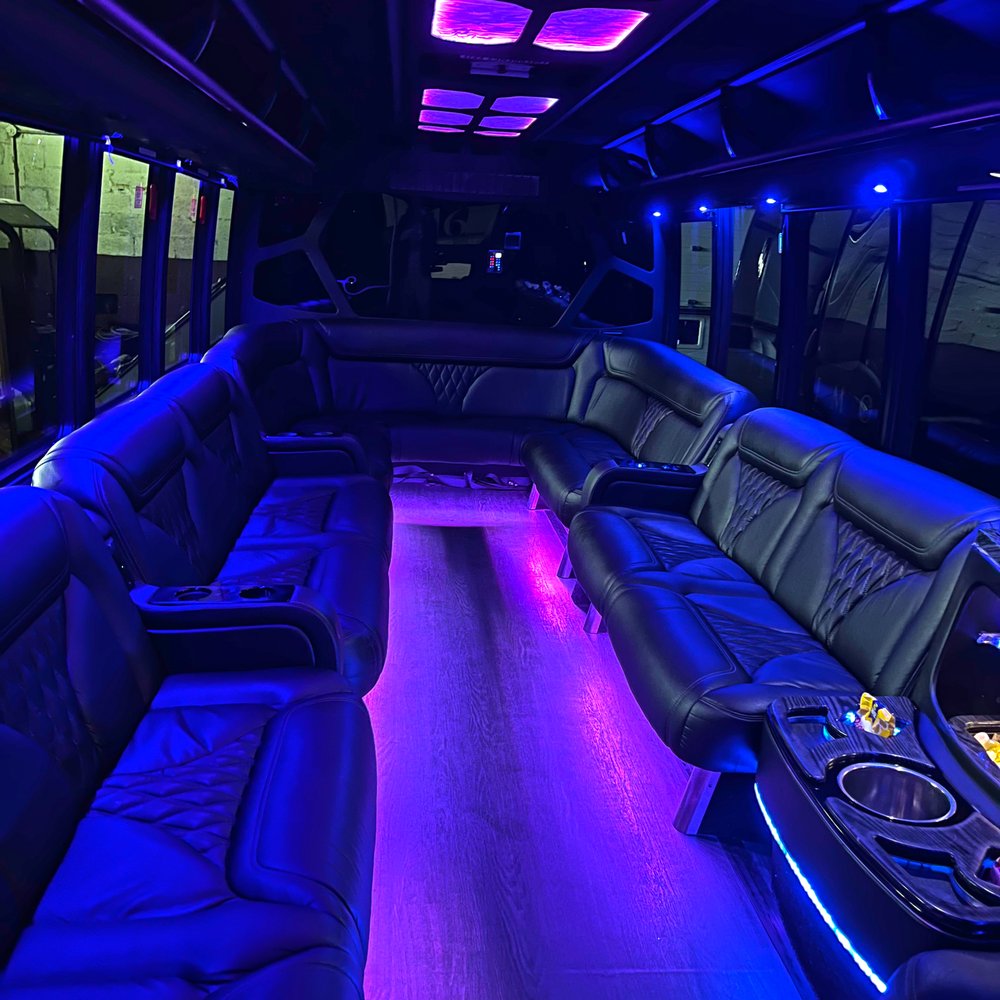 Reliable Car Service Vancouver for Airport Transfers & City Travel