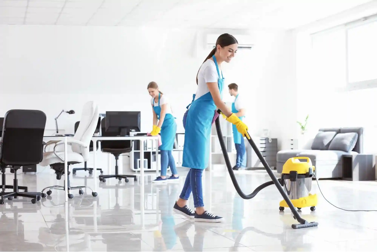 Office Cleaning Services Dubai with Eco-Safe Cleaning Agents