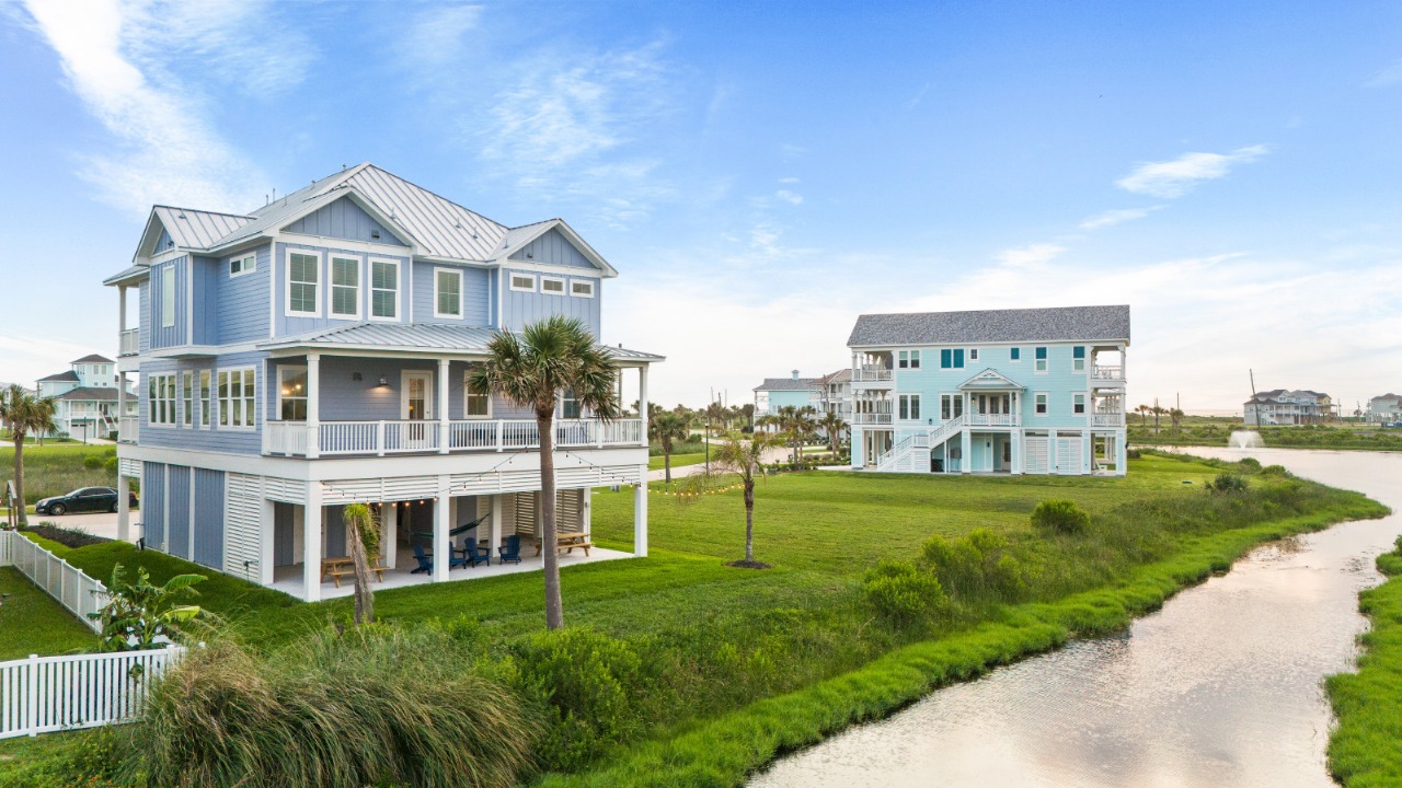 Experience Resort-Style Living at Coastal Cabana