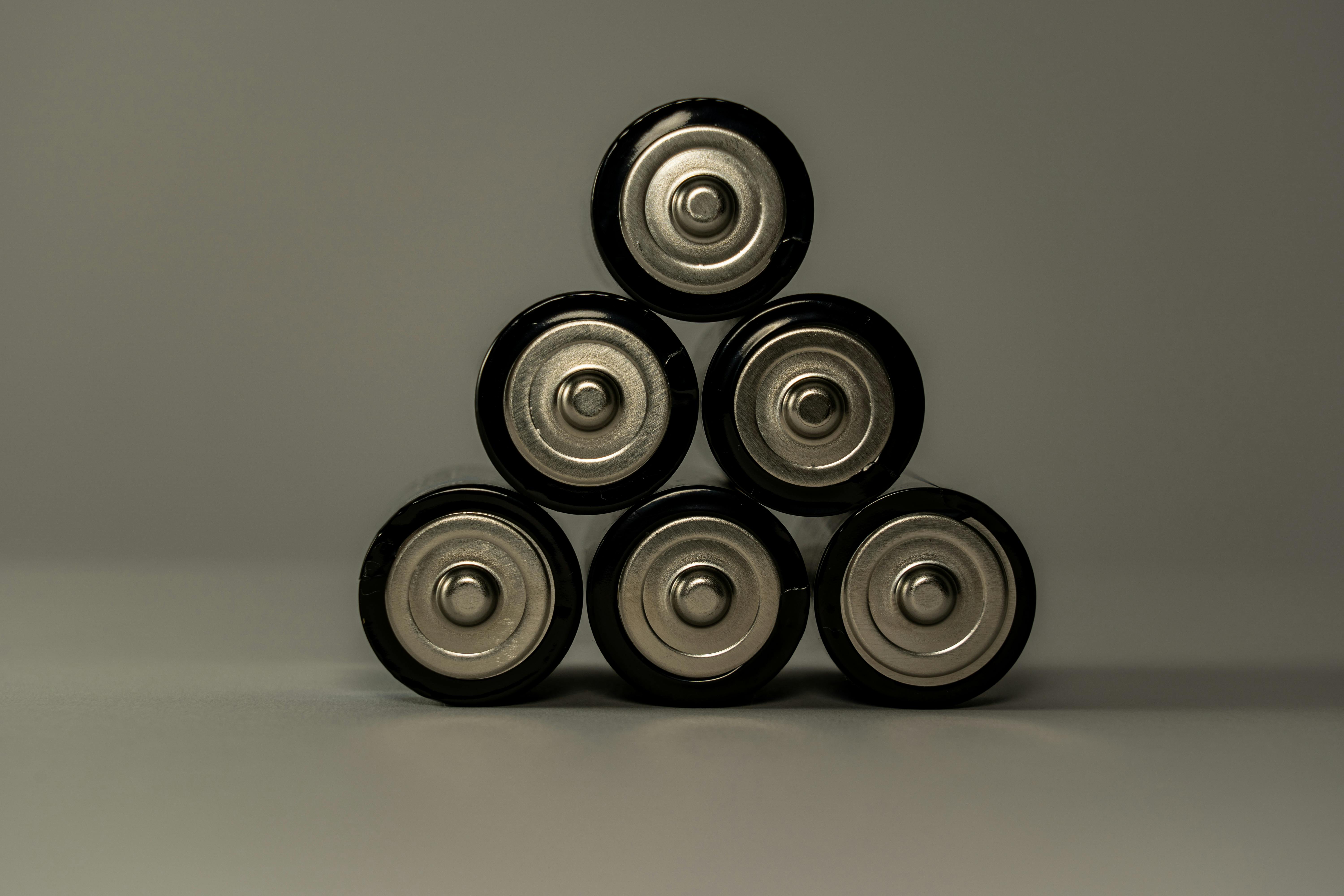How a LiFePO4 Battery Manufacturer Ensures Long Cycle Life